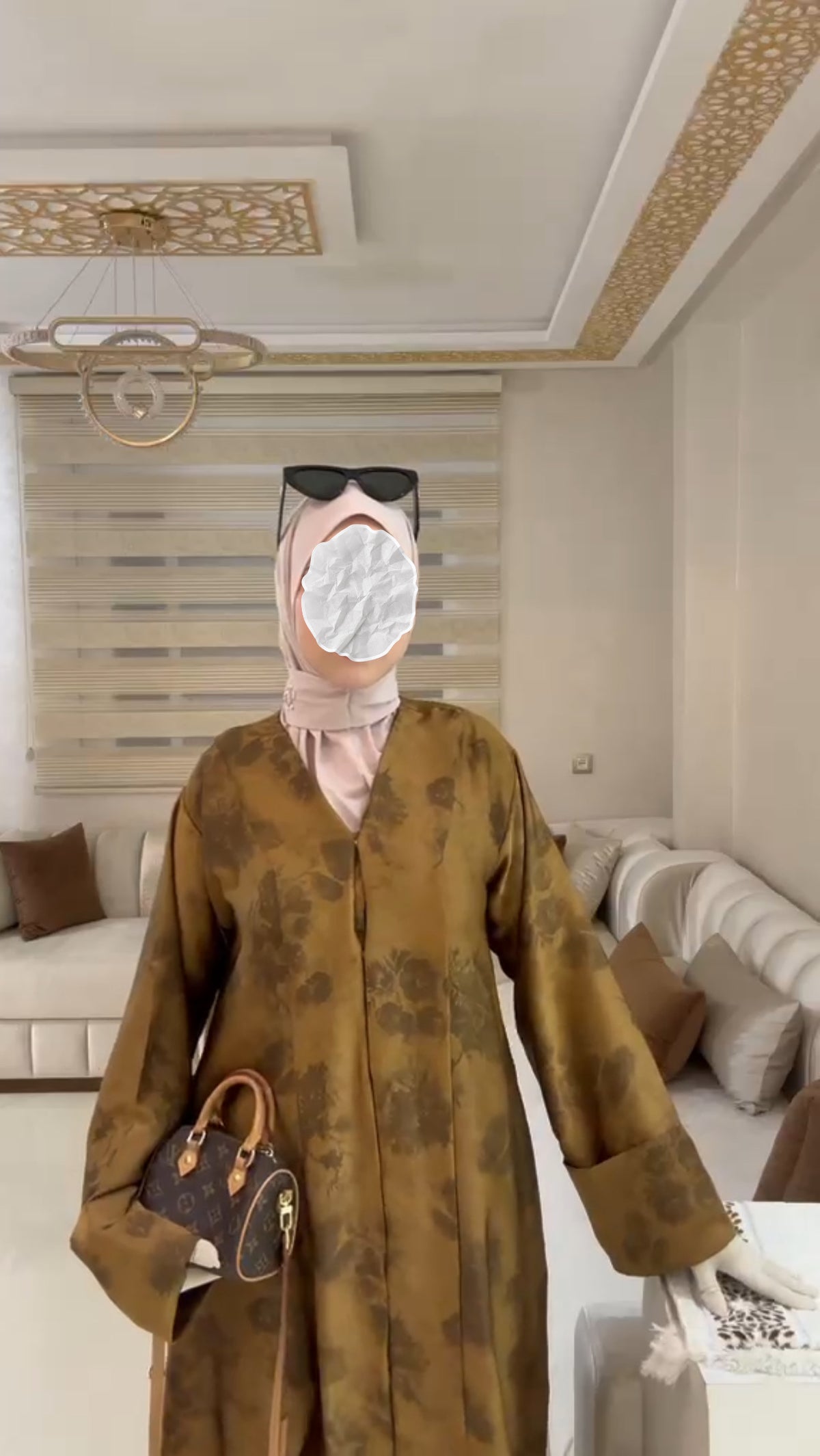 عباية لمسة